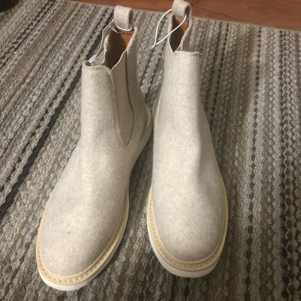 Women’s boots